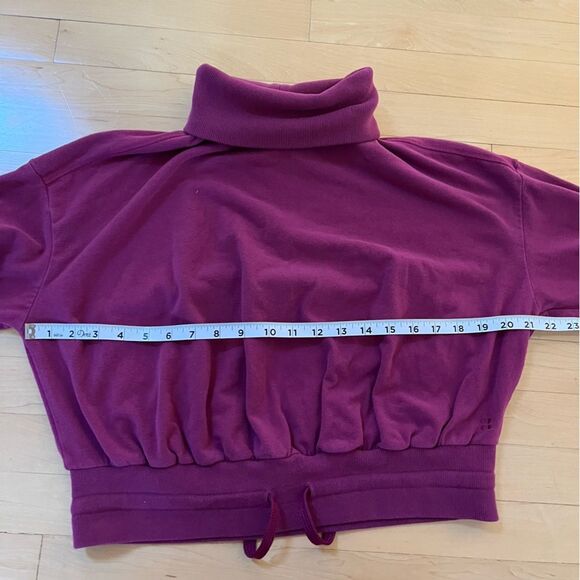 Sweaty Betty Melody Luxe Fleece Sweatshirt in Amaranth Pink 6 - Picture 6 of 14